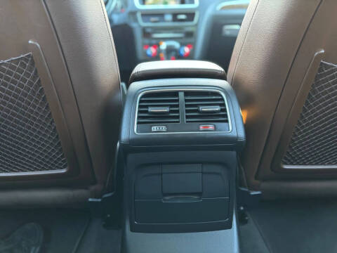 2016 Audi Q5 2.0T quattro Premium Plus