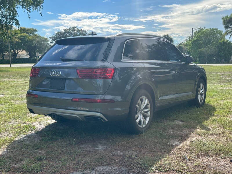 2019 Audi Q7 quattro SE Premium Plus 45 TFSI
