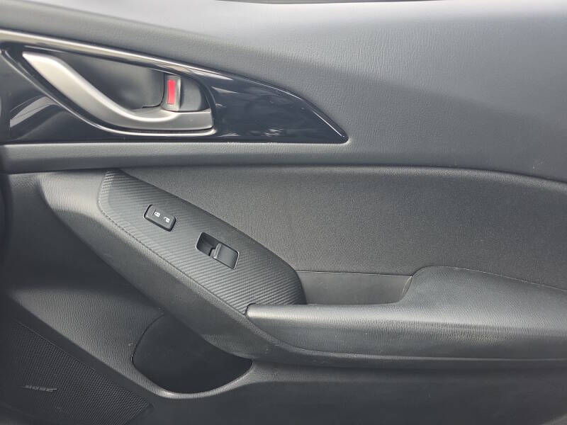 2016 Mazda MAZDA3 i Touring