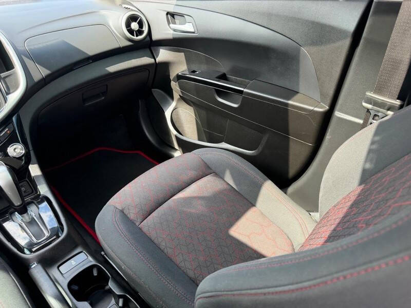 2018 Chevrolet Sonic LT Auto