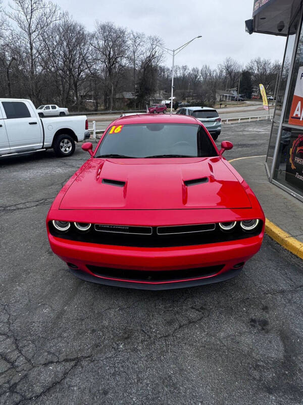 2016 Dodge Challenger SXT
