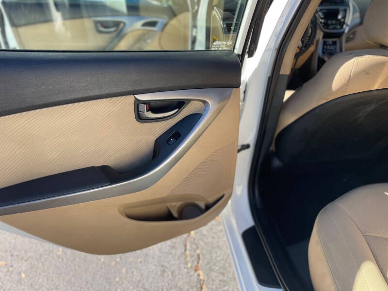 2013 Hyundai Elantra GLS