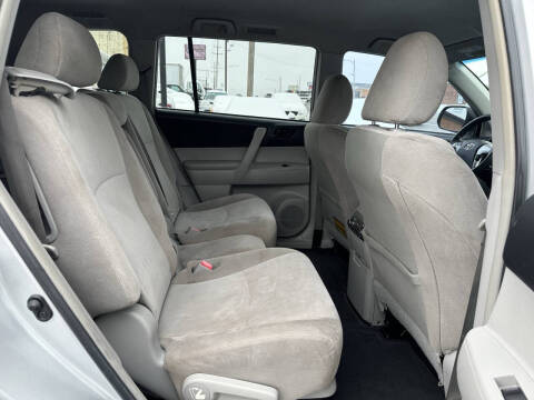 2013 Toyota Highlander Plus