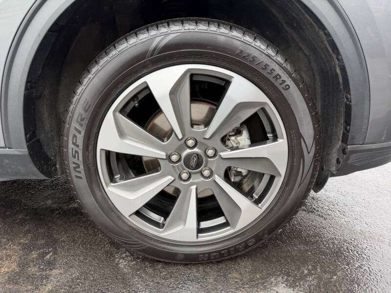 2024 Ford Escape Platinum