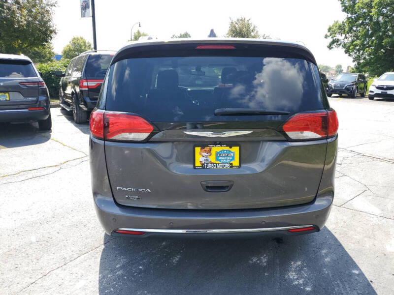 2017 Chrysler Pacifica
