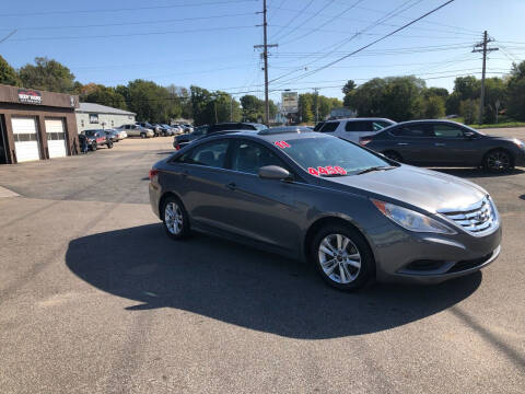2011 Hyundai Sonata for sale at Bob's Imports in Clinton IL