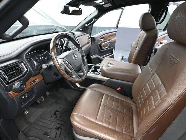 2021 Nissan Titan Platinum Reserve
