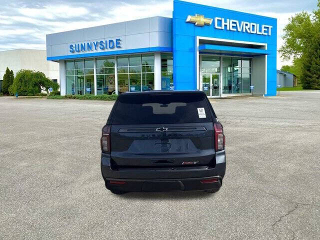 2021 Chevrolet Suburban RST