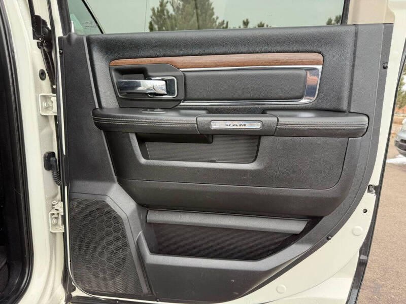 2016 RAM 3500 Laramie