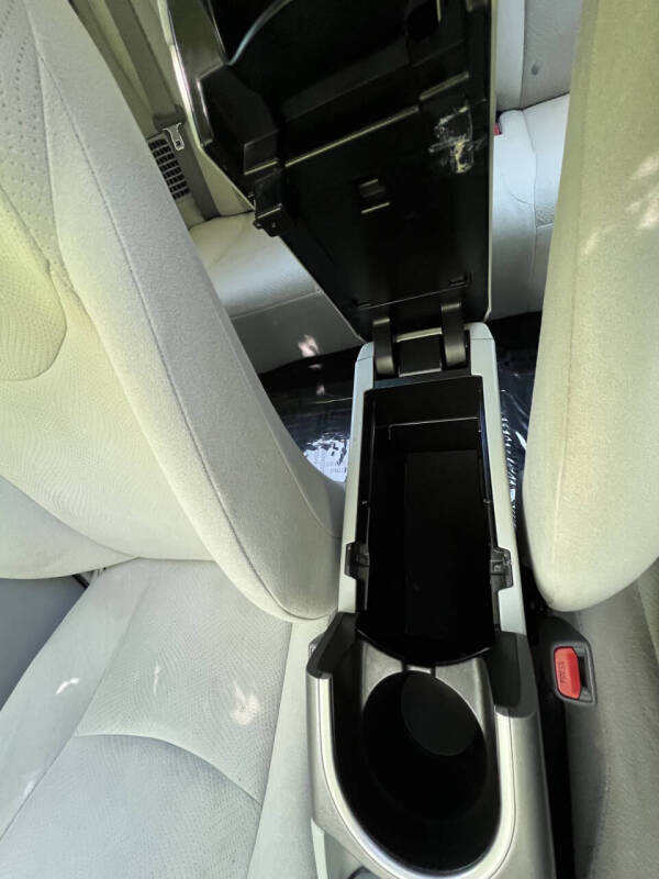 2015 Toyota Prius Three