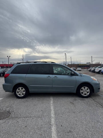 2008 Toyota Sienna