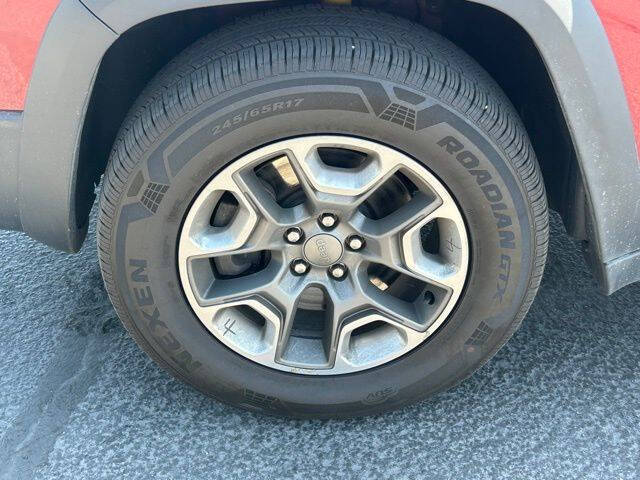 2019 Jeep Cherokee Trailhawk