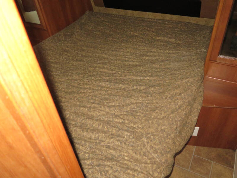 2013 Forest River Coachmen Freedom