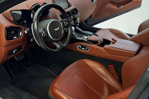 2020 Aston Martin Vantage