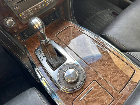 2017 Infiniti QX80