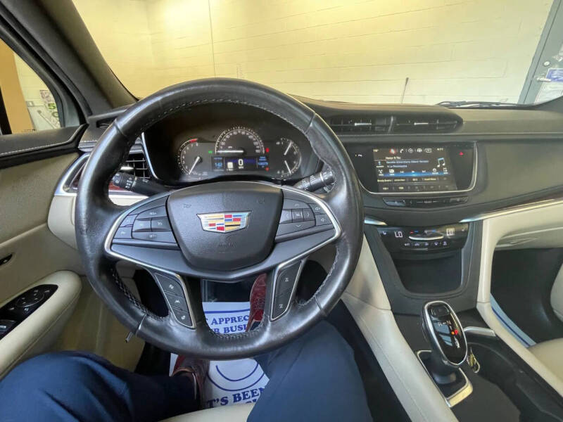 2018 Cadillac XT5 Luxury