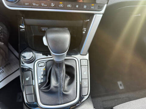 2022 Kia Seltos Nightfall