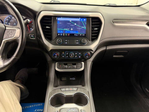 2022 GMC Acadia SLT
