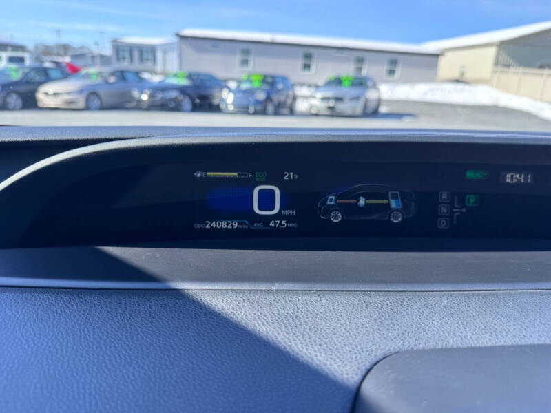 2016 Toyota Prius Two