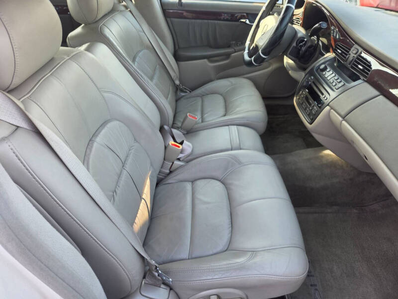 2002 Cadillac DeVille DHS