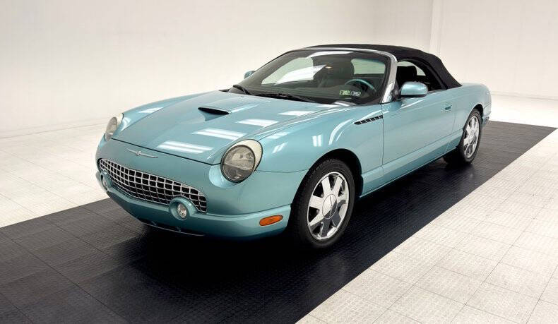 2002 Ford Thunderbird Deluxe