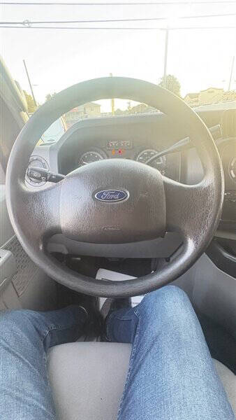 2014 Ford E-Series E-150