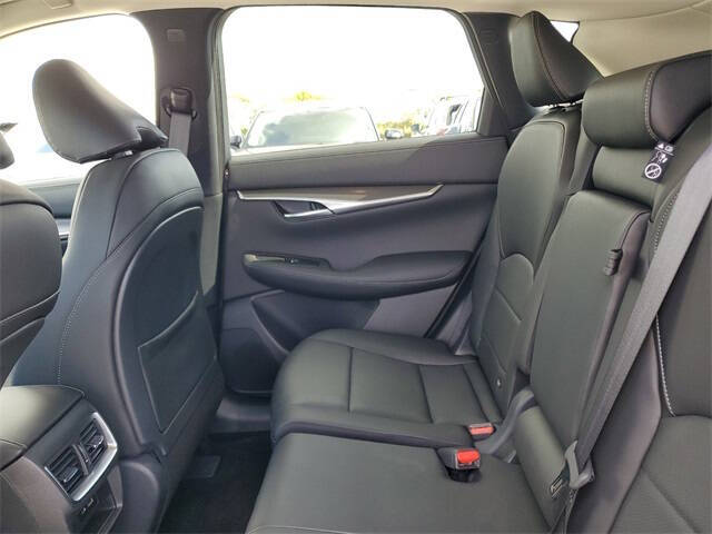 2025 Infiniti QX50 Luxe