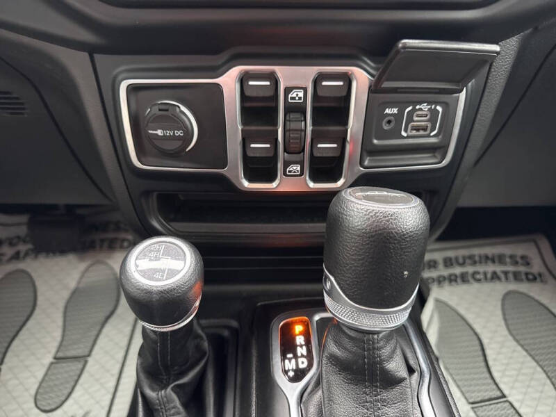 2023 Jeep Gladiator Willys