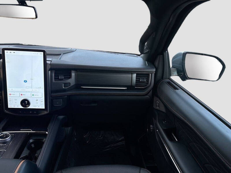 2024 Ford Expedition MAX Platinum