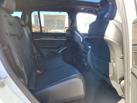 2025 Jeep Grand Cherokee Overland