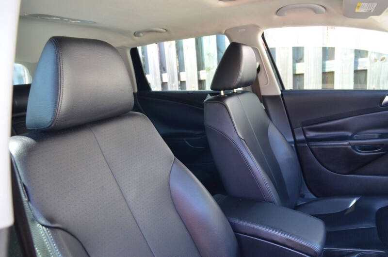 2010 Volkswagen Passat Komfort