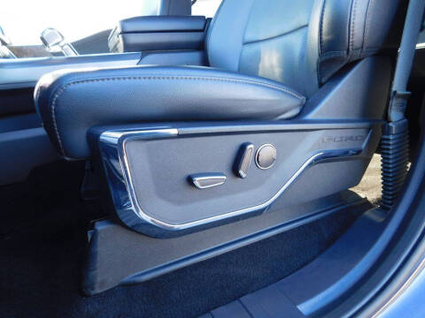 2022 Ford F-150 Lightning Lariat