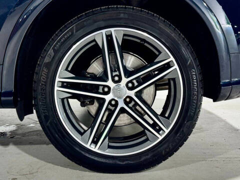 2020 Audi SQ5 3.0T quattro Premium Plus