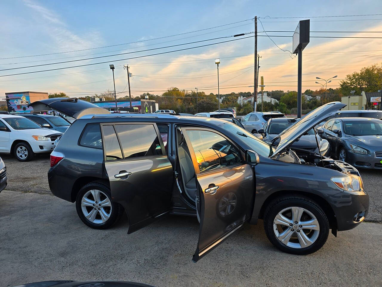 2010 Toyota Highlander for sale at Mac Motors in Arlington, TX