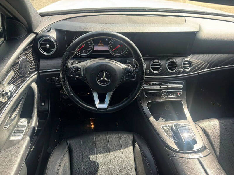 2018 Mercedes-Benz E-Class E 300