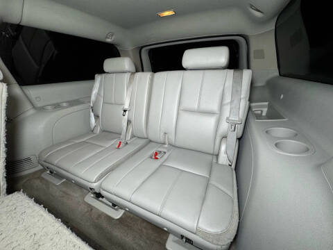 2012 Chevrolet Suburban LT