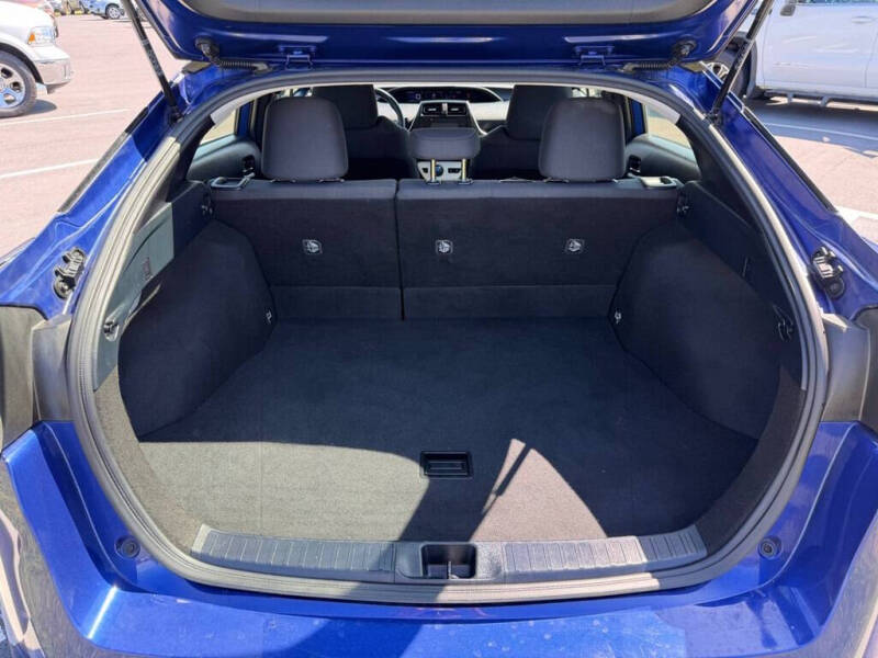 2016 Toyota Prius Two