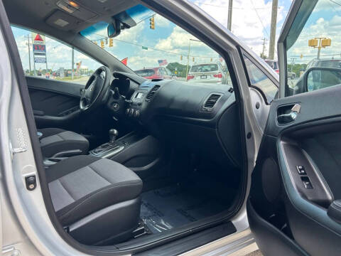 2016 Kia Forte5 LX
