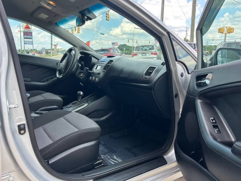 2016 Kia Forte5 LX