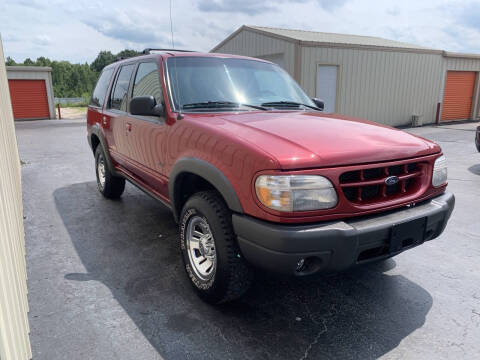 2000 Ford Explorer XLS