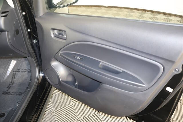 2024 Mitsubishi Mirage G4 ES