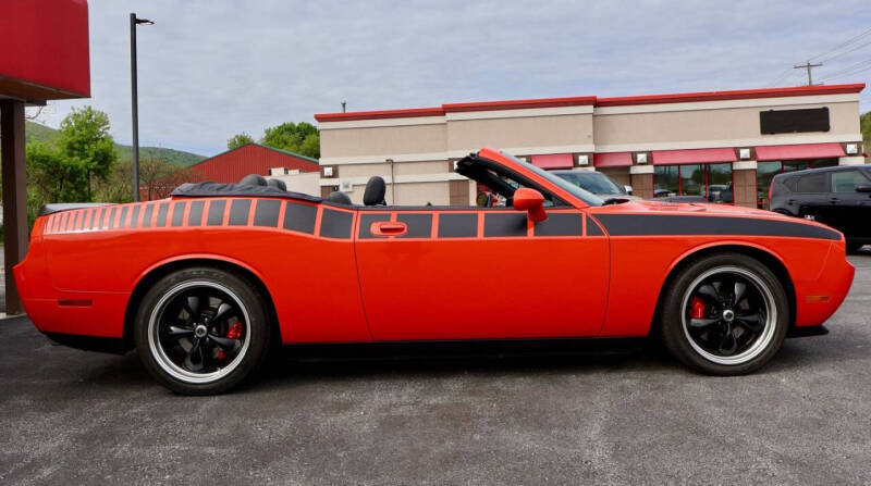2008 Dodge Challenger SRT8