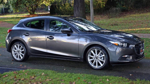 2017 Mazda MAZDA3 Touring