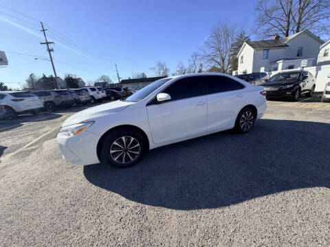 2017 Toyota Camry LE