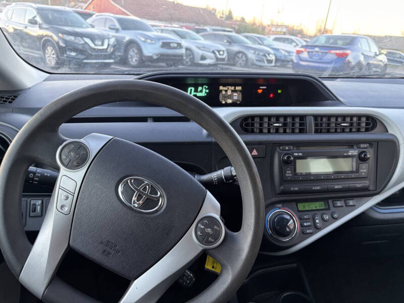 2012 Toyota Prius c Four