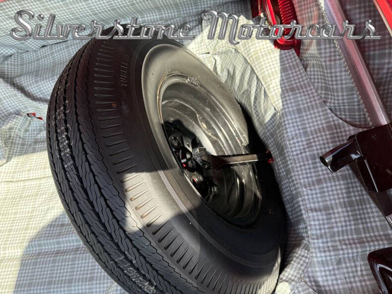 1957 Ford Thunderbird