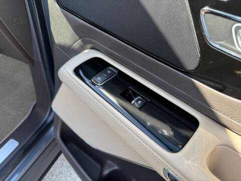 2022 Lincoln Aviator Standard