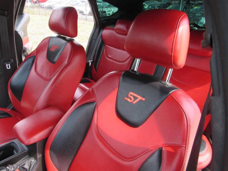 2016 Ford Focus ST