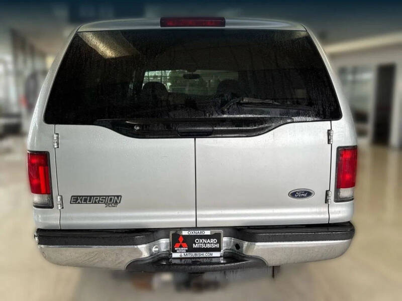 2000 Ford Excursion XLT