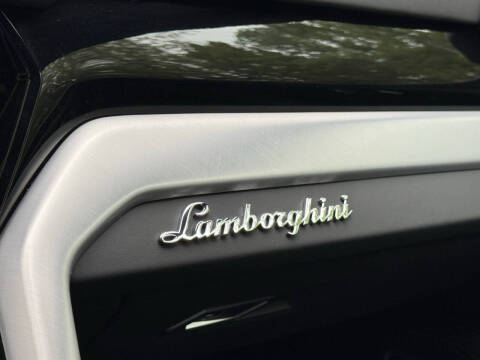 2020 Lamborghini Urus